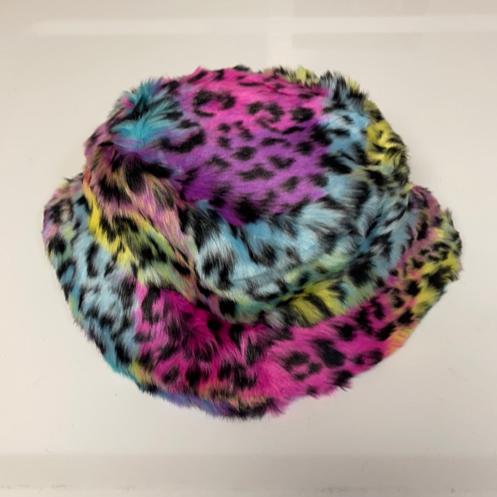 Furry Rainbow Leopard Print Bucket Hat